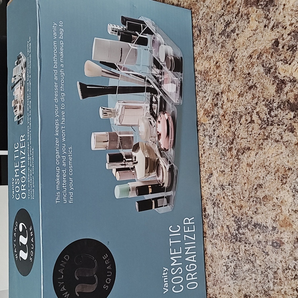 Vanity Cosmetic Organizer New